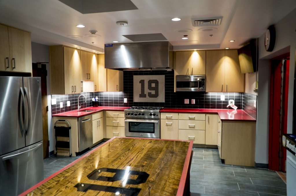 Station 19 Kitchen new 1